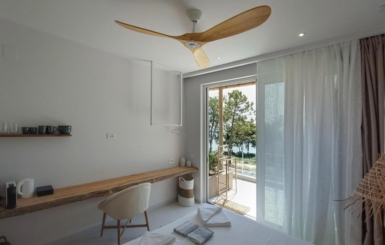 Arion Seaside Suites Palairos Екстер'єр фото